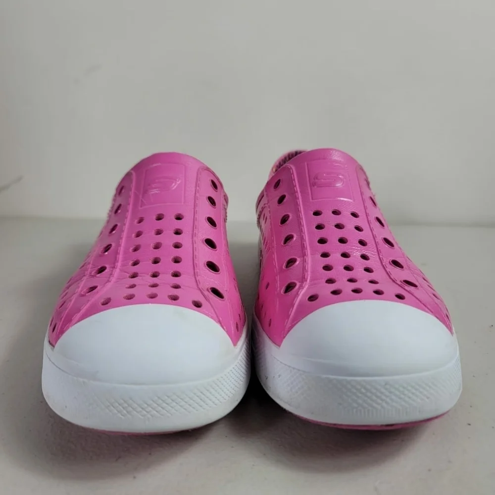 Sketchers Cali Gear Guzman Steps Pink Lightweight Girls Shoes Sz 4 Slip on shoes